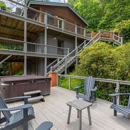 Villa Knotty Pine West Jefferson Esterno foto